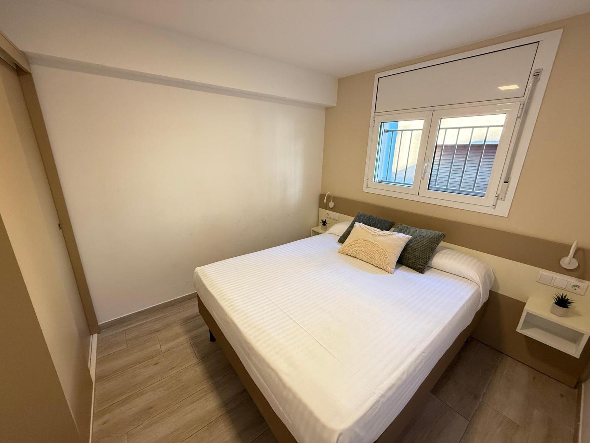 Agi Cosconilles Centro Apartment Roses Exterior photo