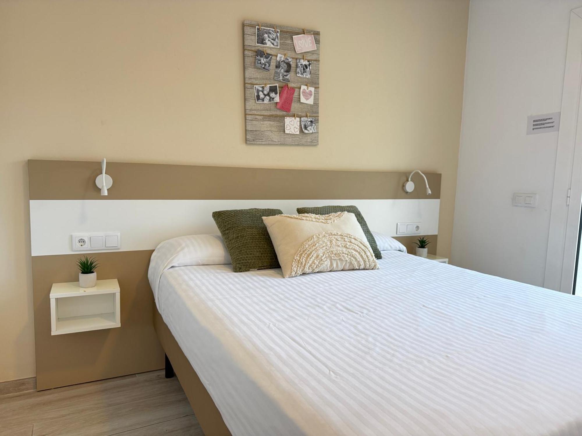 Agi Cosconilles Centro Apartment Roses Exterior photo